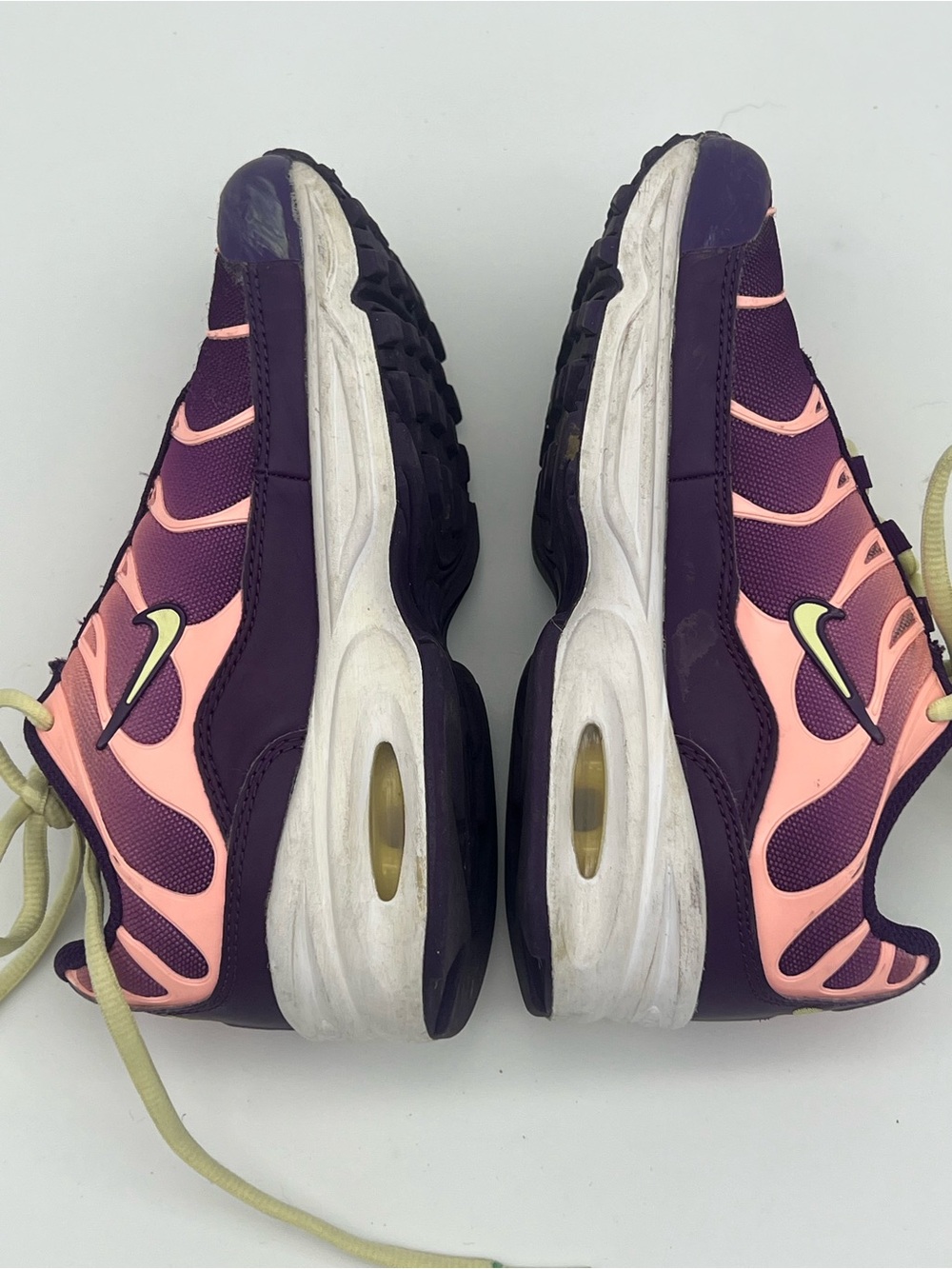 Nike Air Max Plus sneakers Kids size 13 Lucky Charms girls 13C gym shoes school - Picture 7 of 7